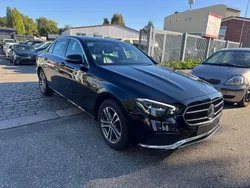 Schwarz Gebraucht 2022 Mercedes E220 Avantgarde Limousine | 25.450 € (Fairer Preis)