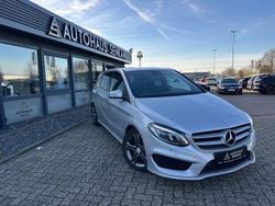 Silber Gebraucht 2017 Mercedes 250 AMG line Limousine | 15.990 € (Guter Preis)