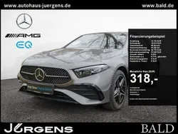 Grau metalliclack mountaingrau Gebraucht 2023 Mercedes A250 AMG Limousine | 34.880 € (Etwas zu teuer)