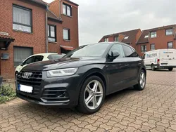Grau Gebraucht 2018 Audi Q5 Sport SUV | 29.800 € (Fairer Preis)