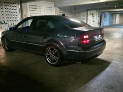 Blau Gebraucht 2002 VW Bora Sport Limousine | 2.200 € (Fairer Preis)