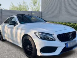 Weiß Gebraucht 2018 Mercedes C200 AMG line Coupé | 27.500 € (Fairer Preis)