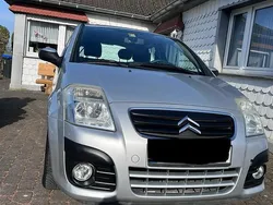 Silber Gebraucht 2008 Citroën C2 VTR Sport Kleinwagen | 2.999 € (Etwas zu teuer)