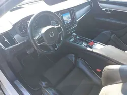 Weiß Gebraucht 2019 Volvo V90 R-Design Kombi | 26.100 € (Fairer Preis)