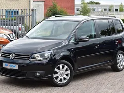 Schwarz Gebraucht 2014 VW Touran Cup Van / Kleinbus | 7.290 € (Guter Preis)