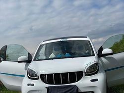 Weiß Gebraucht 2015 Smart ForTwo Coupé Proxy Coupé | 11.200 € (Fairer Preis)