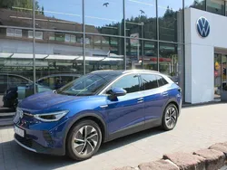 Blau Gebraucht 2022 VW ID.4 Pro Performance SUV | 33.990 € (Etwas zu teuer)