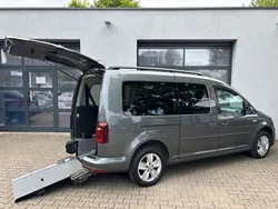 Indiumgrau metallic Gebraucht 2017 VW Caddy Maxi Comfortline Van / Kleinbus | 29.950 €