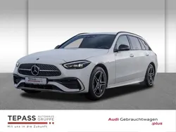 Weiß Gebraucht 2022 Mercedes C300e AMG line Limousine | 39.680 € (Fairer Preis)