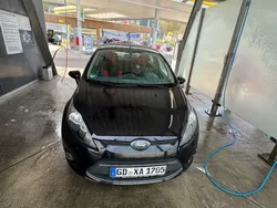 Schwarz Gebraucht 2010 Ford Fiesta Trend Kleinwagen | 4.700 € (Fairer Preis)
