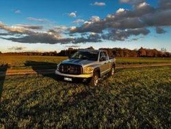 Silber Gebraucht 2007 Dodge Ram Abholung | 14.999 € (Fairer Preis)