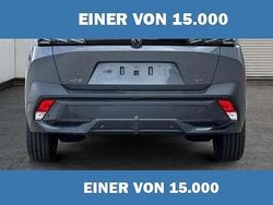 Grau metallic Gebraucht 2024 Peugeot 408 GT GTi | 31.150 € (Fairer Preis)