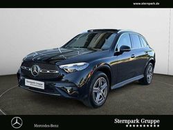 Unilack schwarz Gebraucht 2023 Mercedes GLC300e AMG SUV | 62.440 € (Fairer Preis)