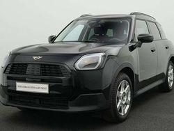 Schwarz Gebraucht 2024 Mini Countryman Classic SUV | 33.207 €