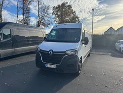 Weiß Gebraucht 2021 Renault Master Van / Kleinbus | 17.000 €