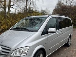 Silber Gebraucht 2012 Mercedes Viano Edition Van / Kleinbus | 13.350 € (Guter Preis)