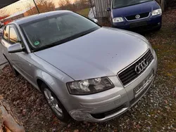 Silber Gebraucht 2003 Audi A3 Ambiente Limousine | 490 € (Superpreis)