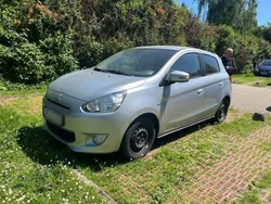 Silber Gebraucht 2014 Mitsubishi Space Star Kleinwagen | 5.599 €