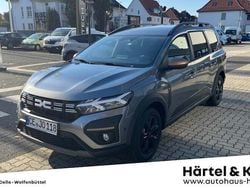 Grau Gebraucht 2024 Dacia Jogger Extreme Van / Kleinbus | 20.190 € (Guter Preis)