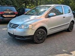 Silber Gebraucht 2005 VW Fox Kleinwagen | 950 € (Guter Preis)