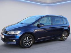 Blau Gebraucht 2017 VW Touran Sound Van / Kleinbus | 14.990 € (Guter Preis)