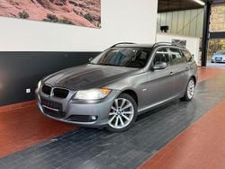 Grau Gebraucht 2009 BMW 330 Kombi | 6.200 € (Superpreis)