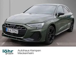 Distriktgrün metallic Gebraucht 2025 Audi A3 Sportback e-tron S-Line Limousine | 45.990 €