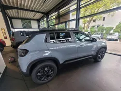 Grau Gebraucht 2025 Jeep Avenger Overland SUV | 36.990 €