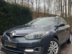 Grau Gebraucht 2016 Renault Mégane III LIMITED Limousine | 7.399 € (Fairer Preis)