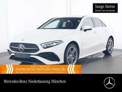 Weiß Gebraucht 2024 Mercedes A250 AMG Limousine | 33.990 € (Fairer Preis)