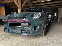 Grün Gebraucht 2019 Mini John Cooper Works Kleinwagen | 24.500 € (Fairer Preis)