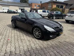 Schwarz Gebraucht 2010 Mercedes SLK200 Cabrio | 11.350 € (Fairer Preis)