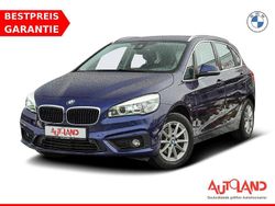 Blau Gebraucht 2017 BMW 218 Active Tourer Van / Kleinbus | 17.990 € (Teuer)