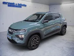 Grün Gebraucht 2023 Dacia Spring Essentiel Kleinwagen | 10.980 € (Guter Preis)