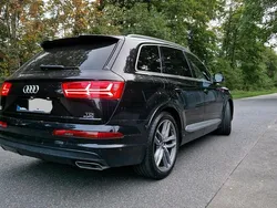 Schwarz Gebraucht 2017 Audi Q7 S-Line SUV | 34.500 € (Fairer Preis)