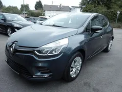 Grau Gebraucht 2019 Renault Clio IV Limousine | 10.999 € (Fairer Preis)