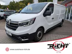 Gletscherweiss Gebraucht 2022 Renault Trafic Van | 19.970 € (Superpreis)