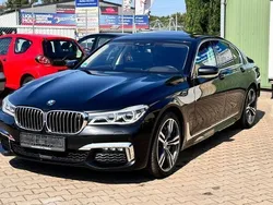 Schwarz Gebraucht 2018 BMW 750 Performance Limousine | 36.999 € (Superpreis)