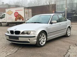 Silber Gebraucht 2002 BMW 320 Limousine | 3.400 € (Fairer Preis)