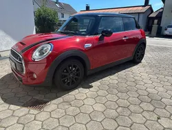 Rot Gebraucht 2017 Mini Cooper S Kleinwagen | 14.999 € (Fairer Preis)