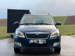 Blau Gebraucht 2014 Skoda Fabia Kombi | 3.290 € (Fairer Preis)