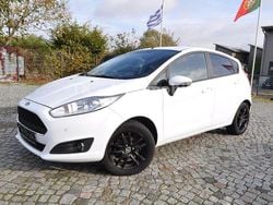 Weiß Gebraucht 2017 Ford Fiesta Celebration Kleinwagen | 8.480 € (Guter Preis)