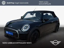 Schwarz Gebraucht 2021 Mini One Cabriolet Essential Cabrio | 20.680 € (Etwas zu teuer)
