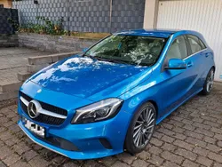 Blau Gebraucht 2015 Mercedes A250 Limousine | 16.499 € (Fairer Preis)