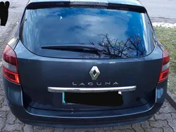 Grau Gebraucht 2010 Renault Laguna GrandTour Dynamique Kombi | 2.000 € (Etwas zu teuer)