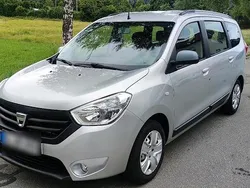 Silber Gebraucht 2017 Dacia Lodgy Van / Kleinbus | 7.999 €