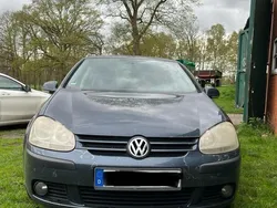Blau Gebraucht 2007 VW Golf V Kleinwagen | 2.400 € (Fairer Preis)