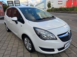 Weiß Gebraucht 2016 Opel Meriva Style Van / Kleinbus | 5.999 € (Fairer Preis)