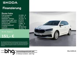 Weiß Gebraucht 2021 Skoda Fabia Active Limousine | 12.930 € (Fairer Preis)