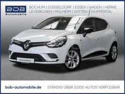 Weiß Gebraucht 2018 Renault Clio IV LIMITED Kleinwagen | 11.970 € (Etwas zu teuer)